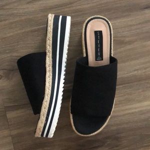 Size 8.5 Lilie Steven by Steve Madden Women’s Platform Sandal